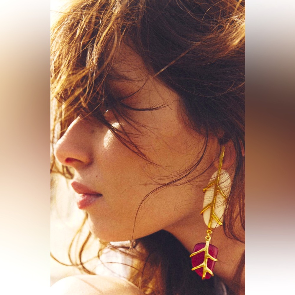 ZARA COLORFUL STONE EARRINGS